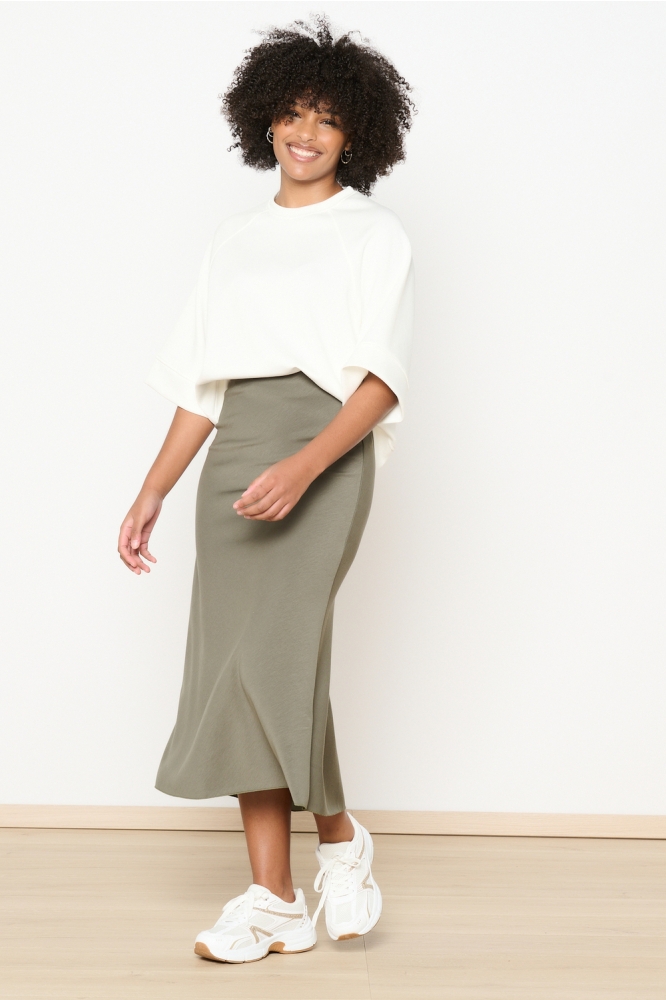 J KALI 07101362 4327 khaki med